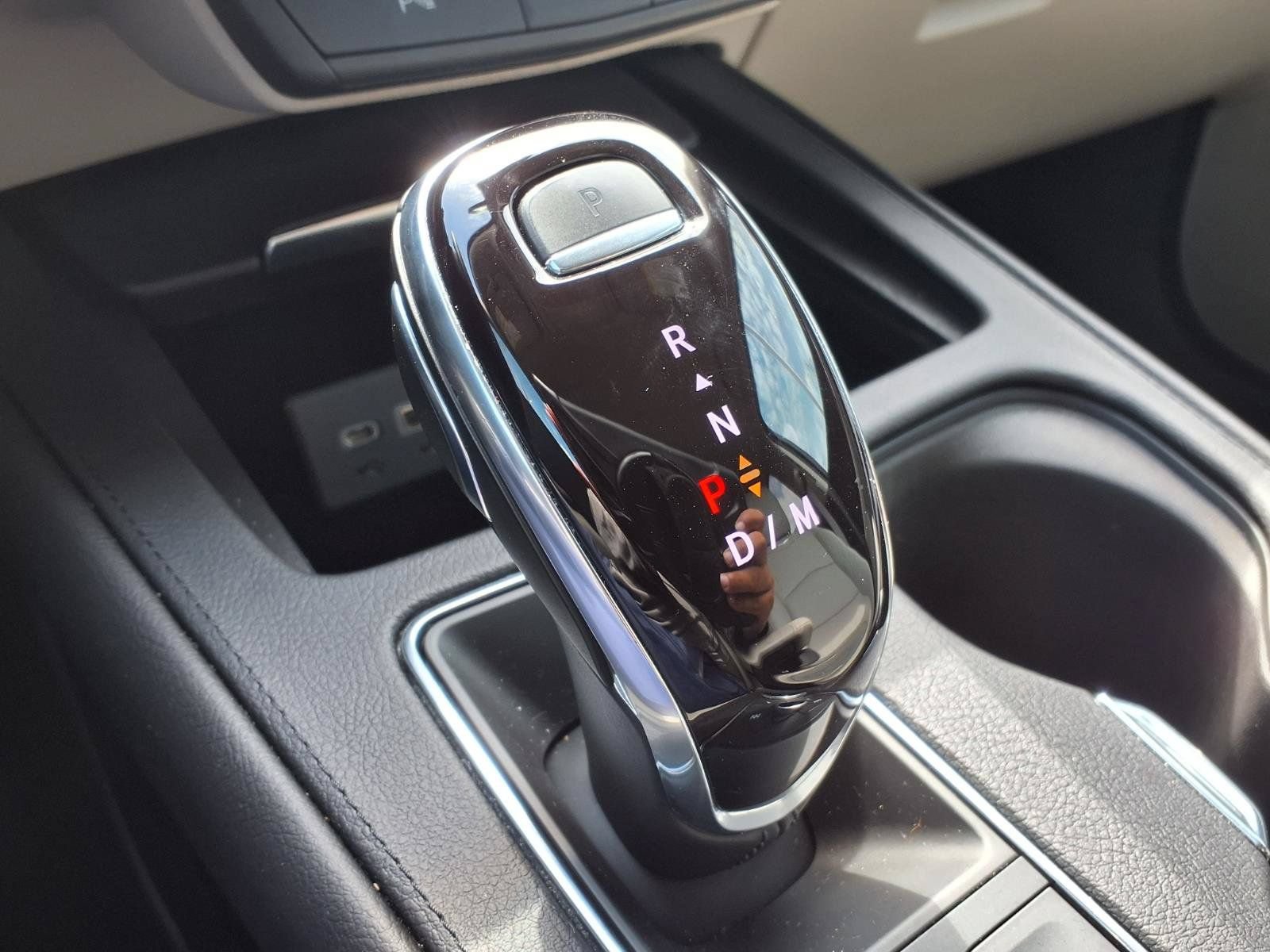 Used 2022 Cadillac XT4 Luxury FWD image 17
