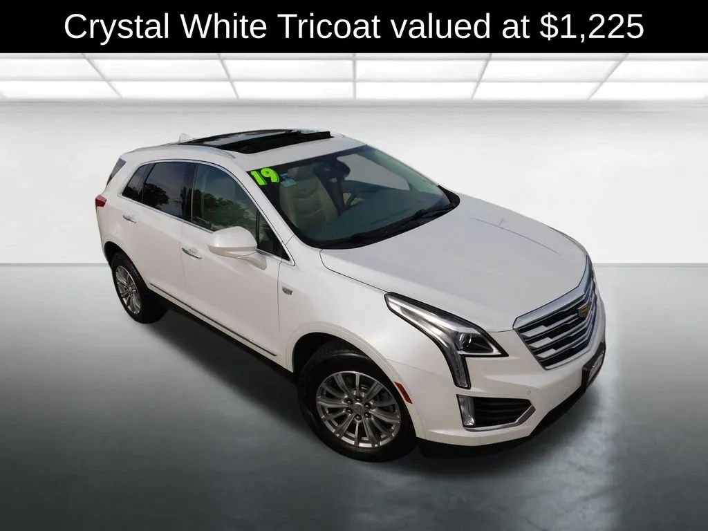 Used 2019 Cadillac XT5 Luxury image 2