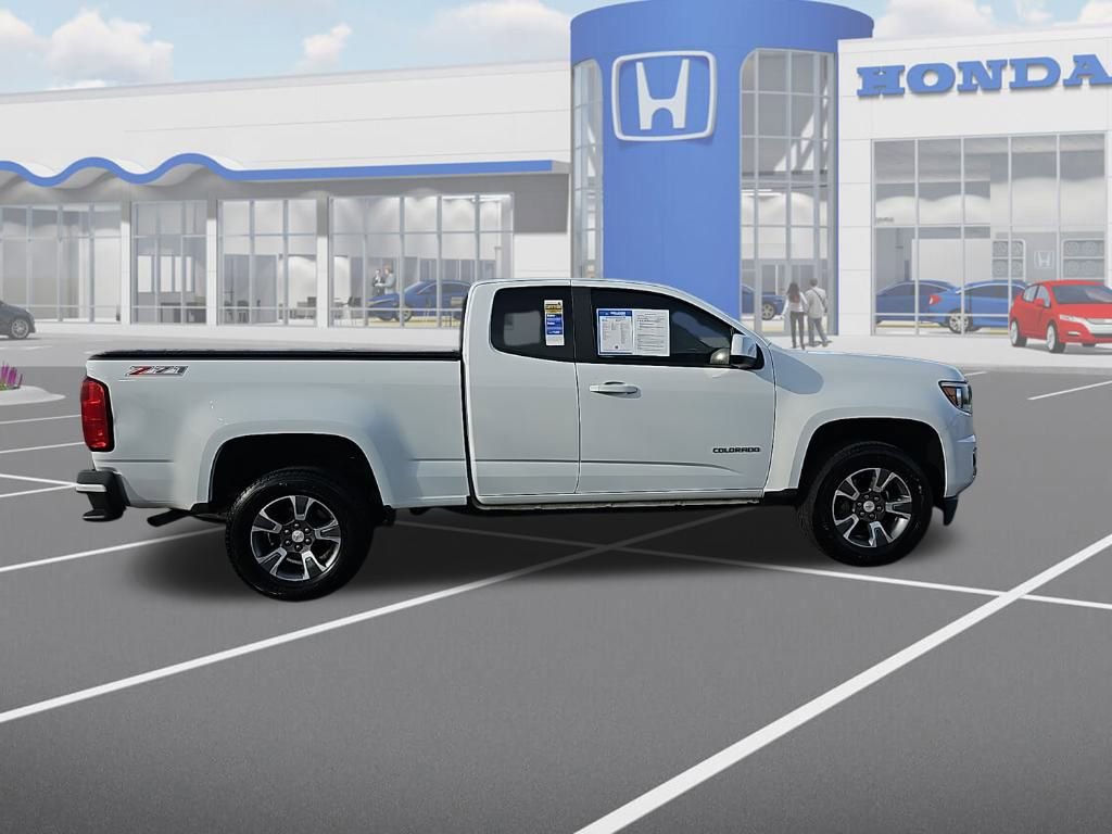 Used 2017 Chevrolet Colorado Z71 image 10