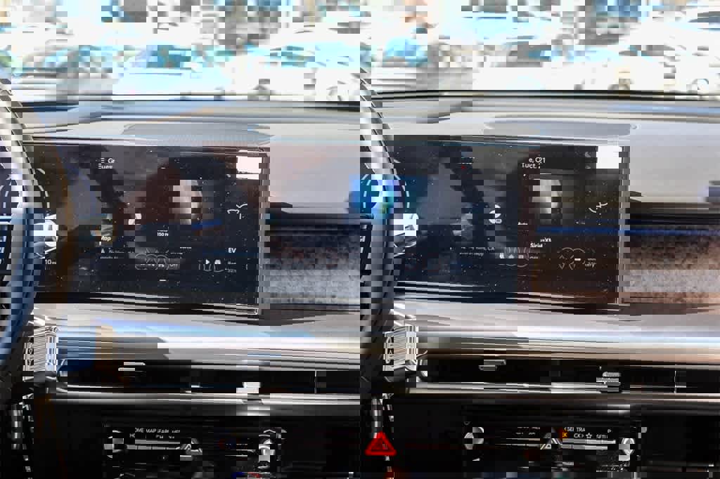 New 2026 Hyundai Ioniq 9 Calligraphy w/ Tow & Go Package image 16