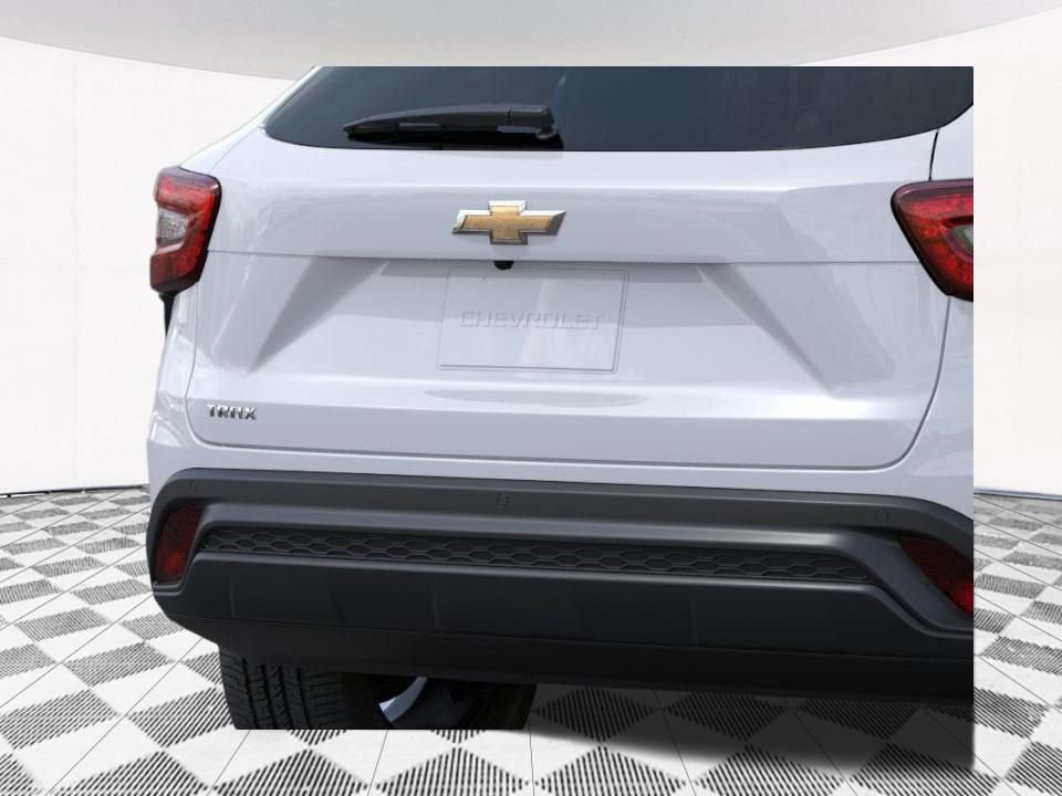 New 2026 Chevrolet Trax LS w/ LS Convenience Package FWD image 21
