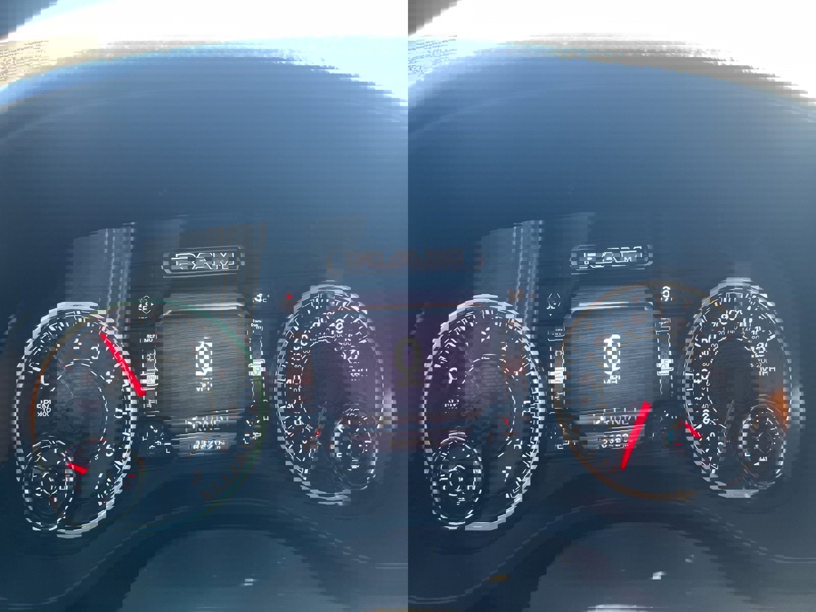 Used 2021 RAM 1500 Big Horn w/ Built-to-serve Edition image 8