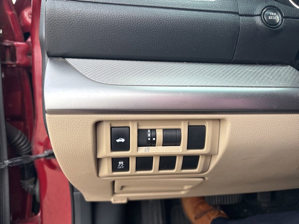 Used 2016 Subaru Legacy 2.5i Premium image 48