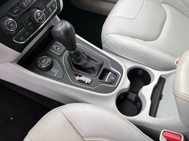 Used 2022 Jeep Cherokee Latitude Lux image 22