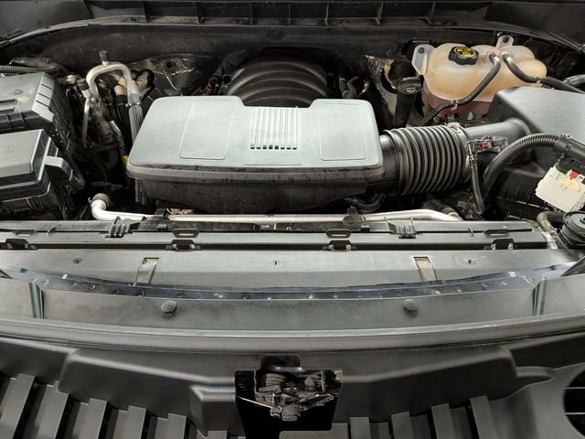 Certified 2024 Cadillac Escalade Premium Luxury image 29
