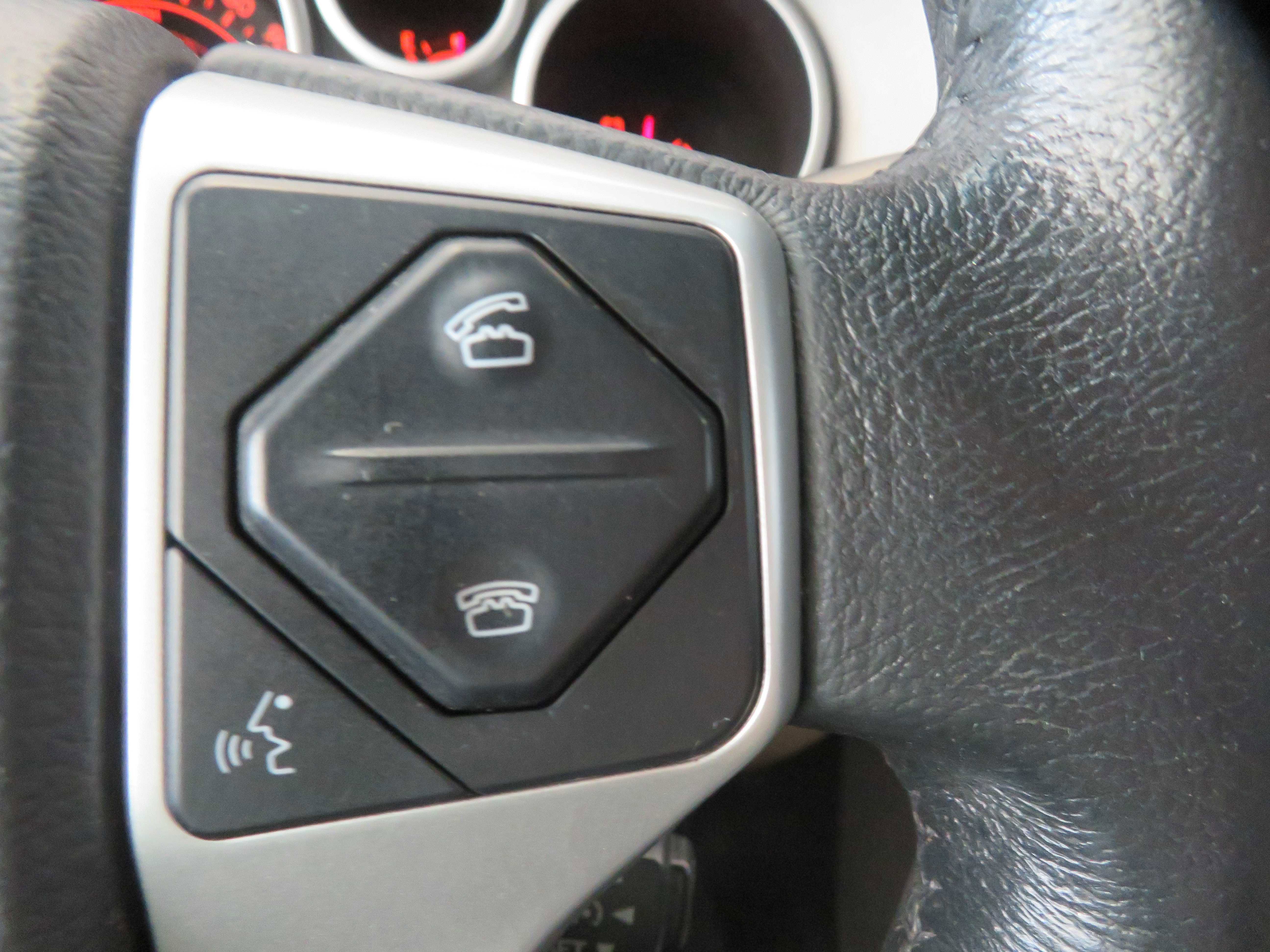 Used 2015 Toyota Sequoia SR5 w/ Premium Package image 36