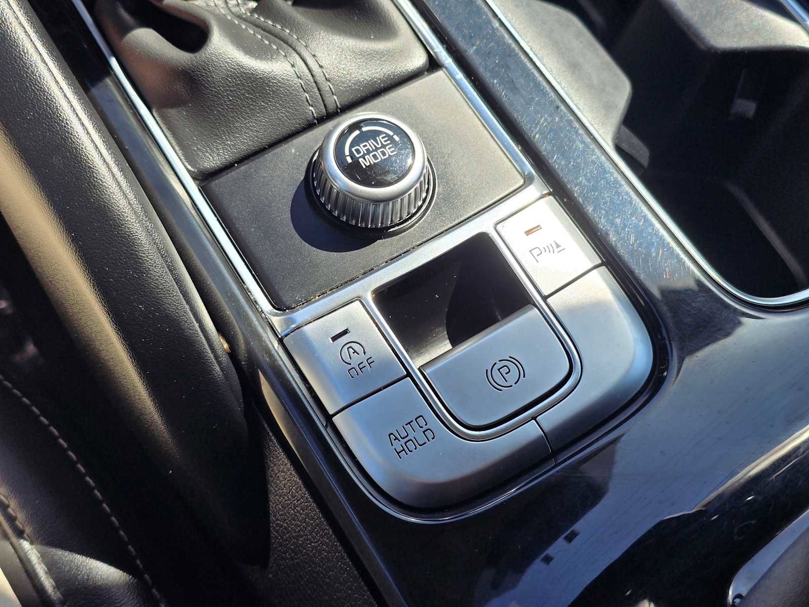 Used 2023 Kia Telluride S image 36