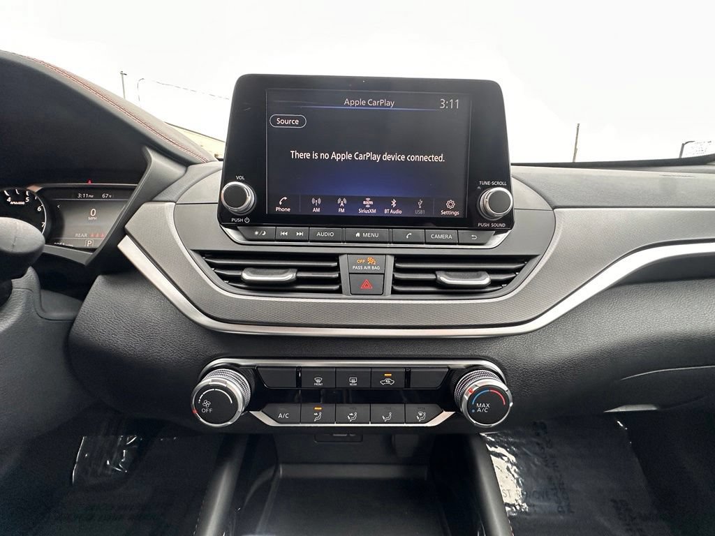Certified 2025 Nissan Altima 2.5 SR FWD image 22