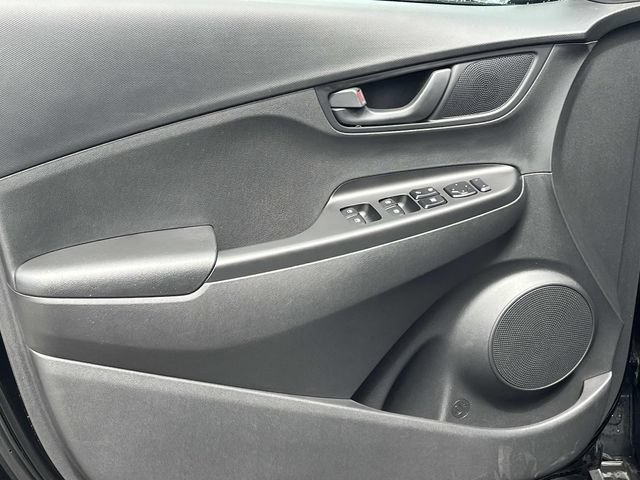 Certified 2023 Hyundai Kona SEL AWD/4WD image 23