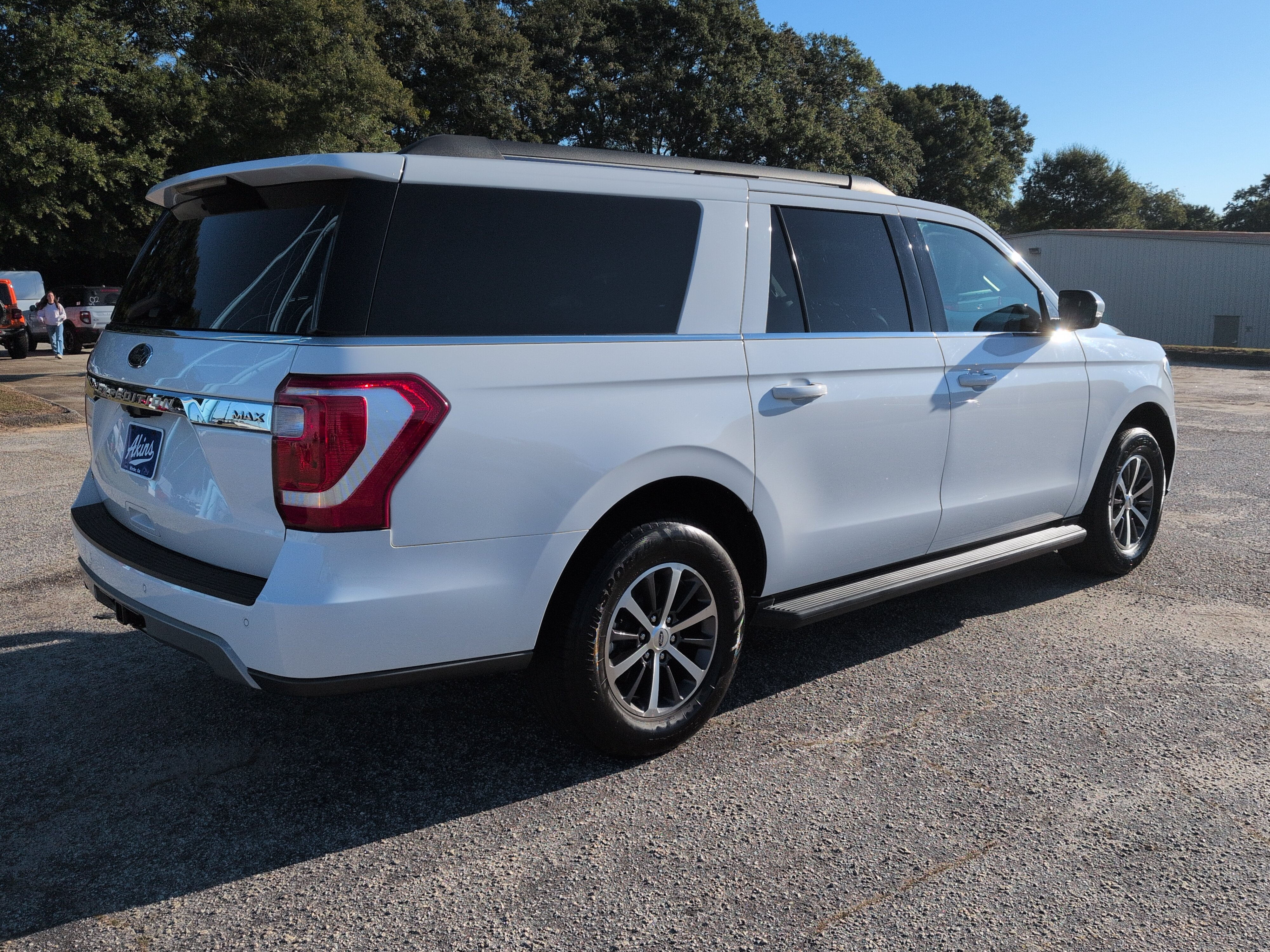 Certified 2020 Ford Expedition Max XLT w/ Equipment Group 201A RWD image 3