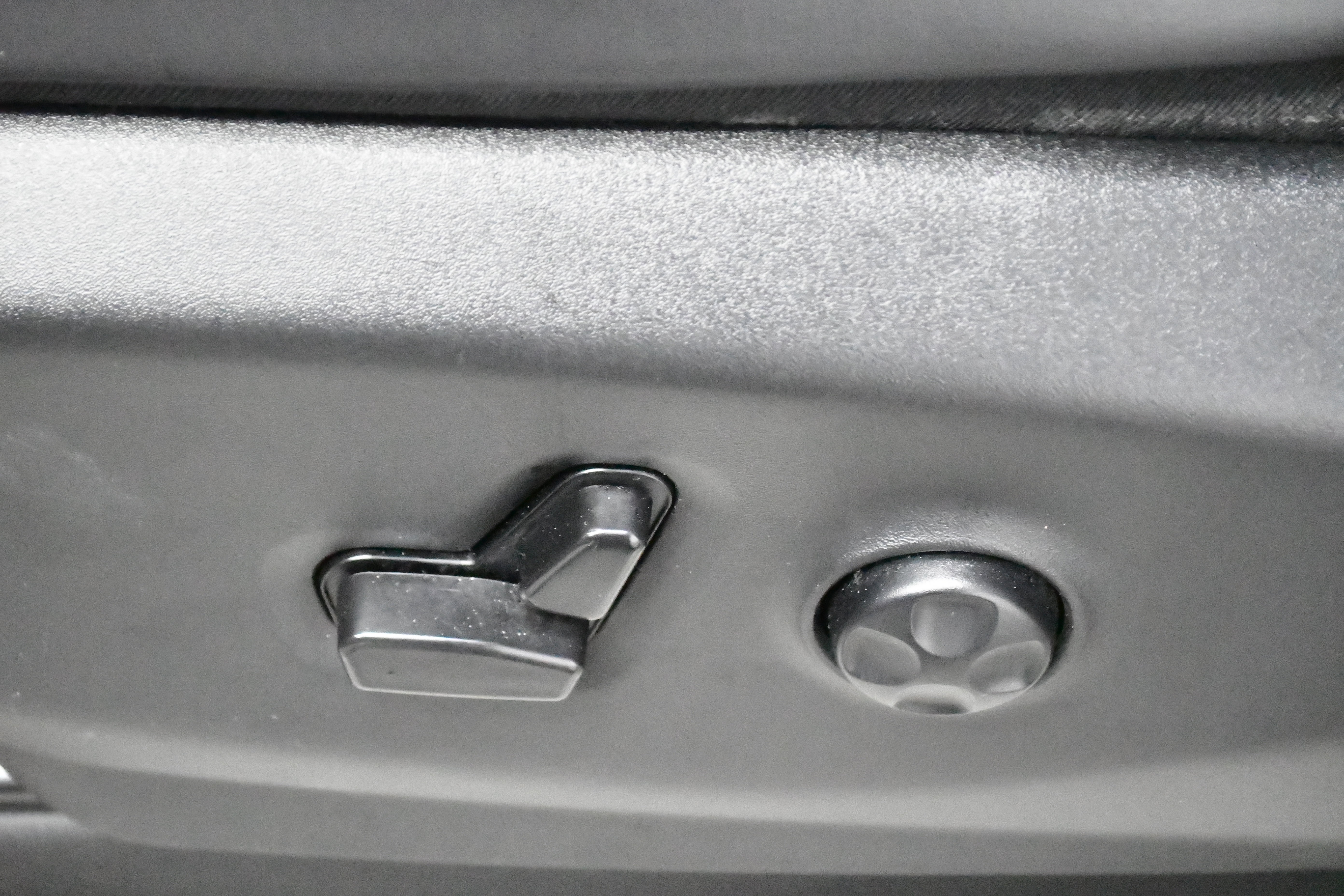 Used 2023 Chrysler Pacifica Limited image 27