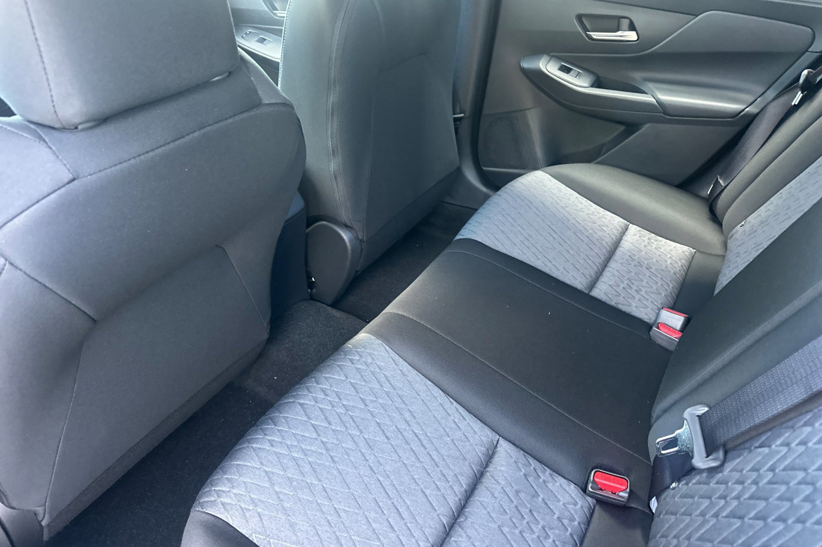 New 2027 Nissan Sentra SV FWD image 14