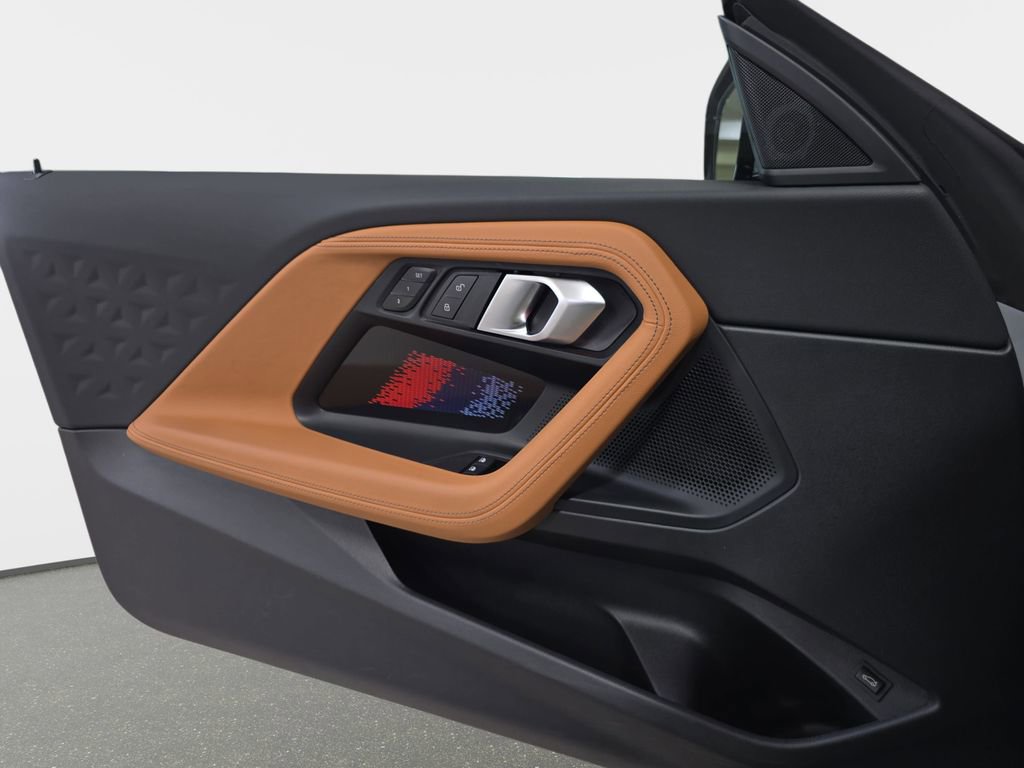 Used 2025 BMW 230i Coupe w/ M Sport Package image 27