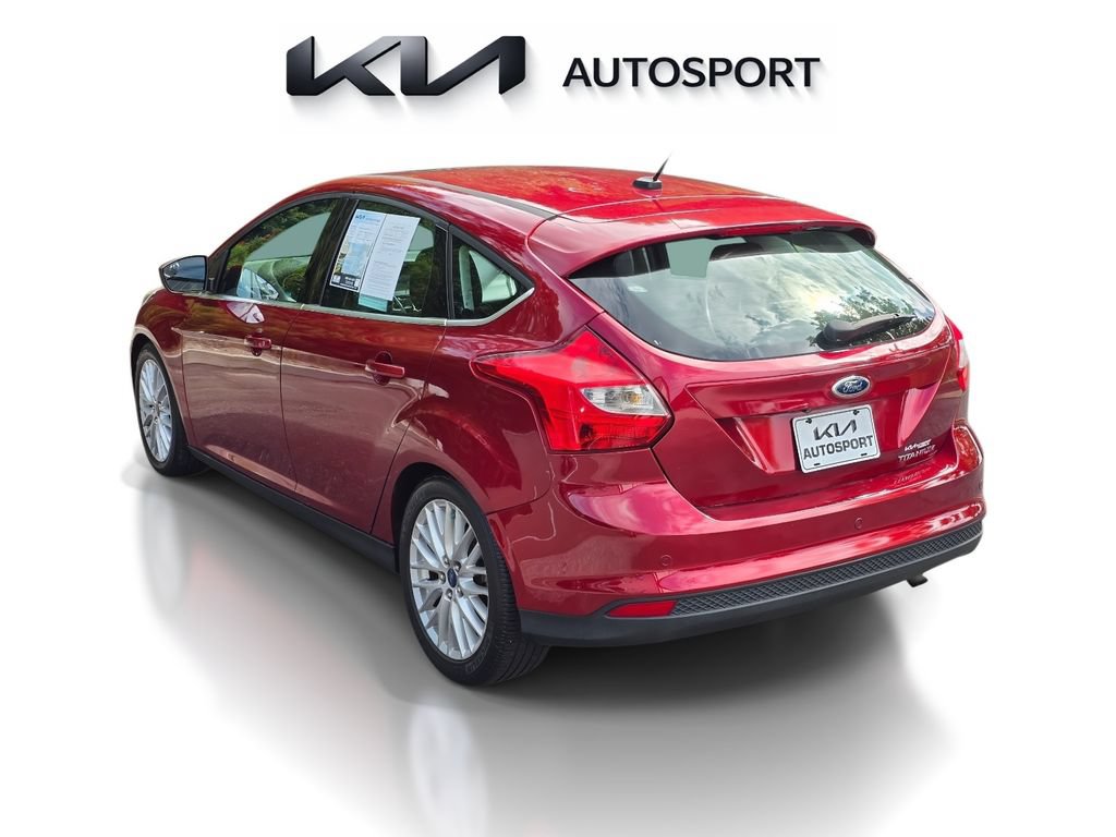 Used 2014 Ford Focus Titanium FWD image 7