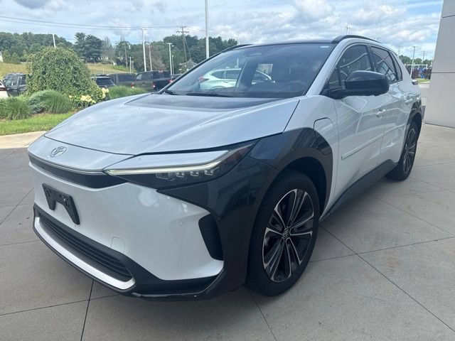 Used 2024 Toyota bZ4X AWD w/ Weather Package image 3