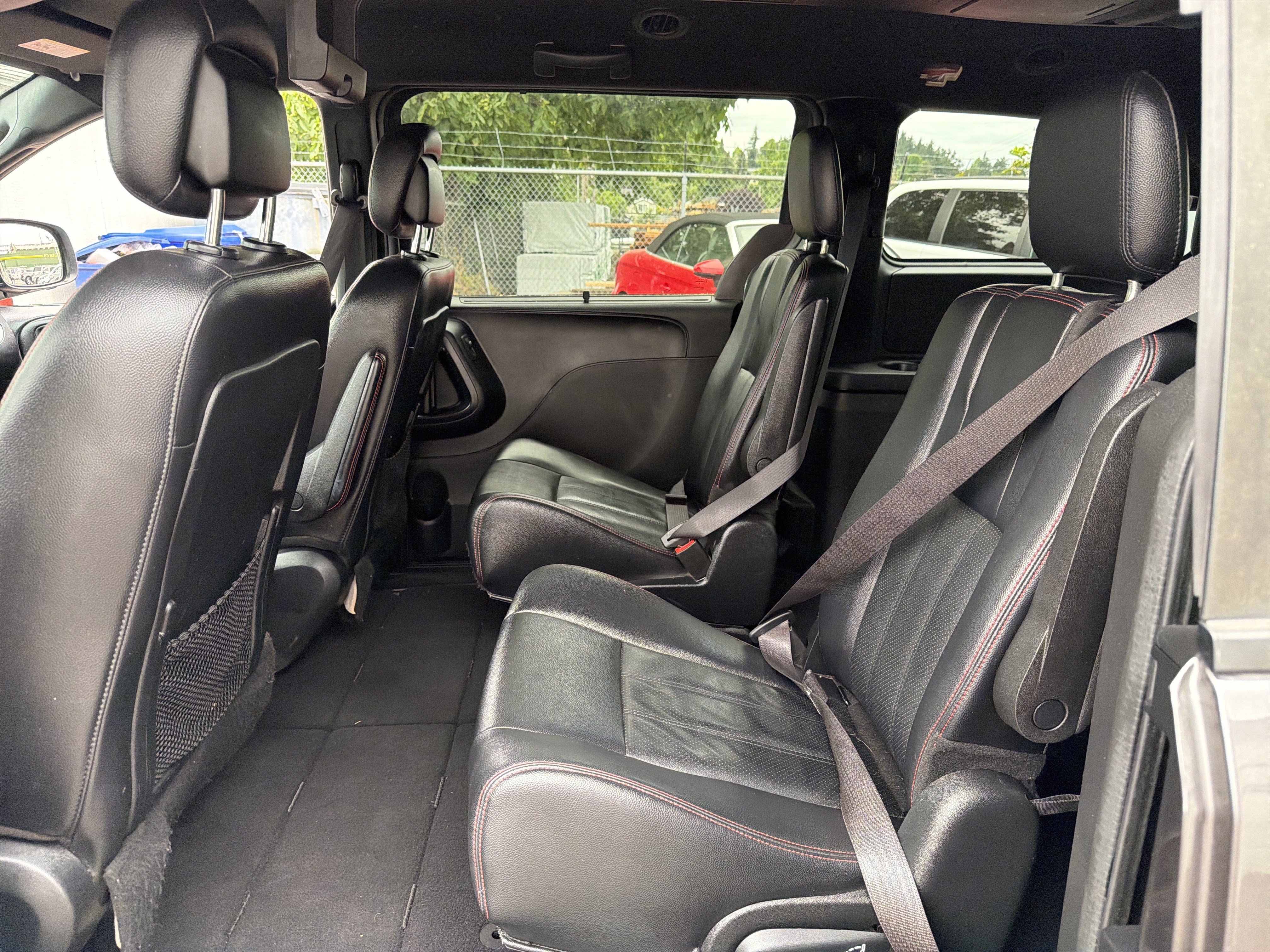 Used 2020 Dodge Grand Caravan GT FWD image 9