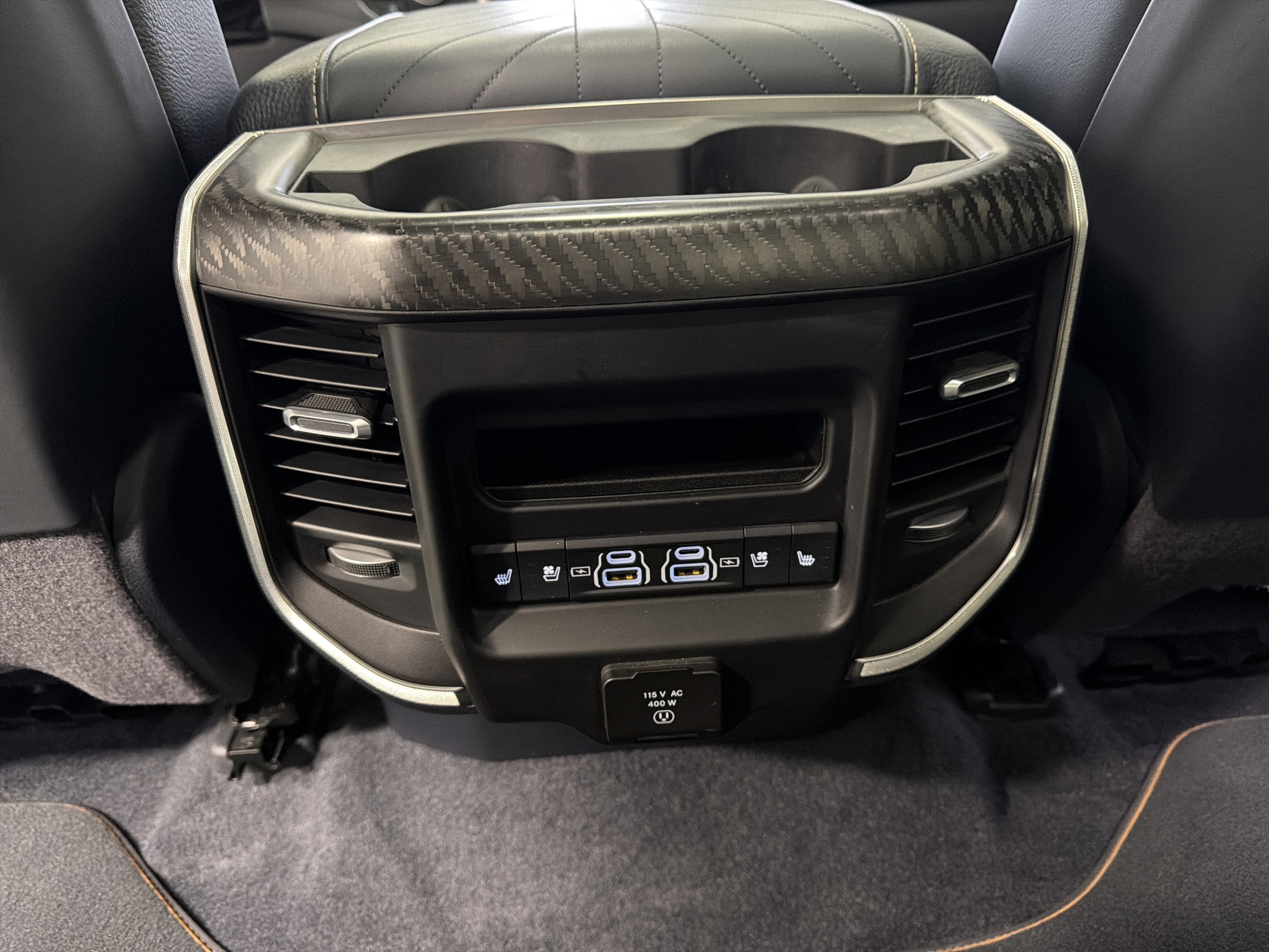 Used 2025 RAM 1500 Tungsten image 27