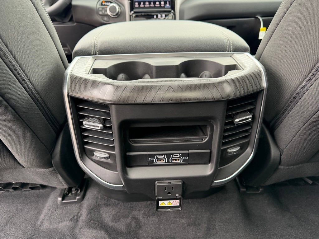 New 2026 RAM 1500 Big Horn AWD/4WD image 25