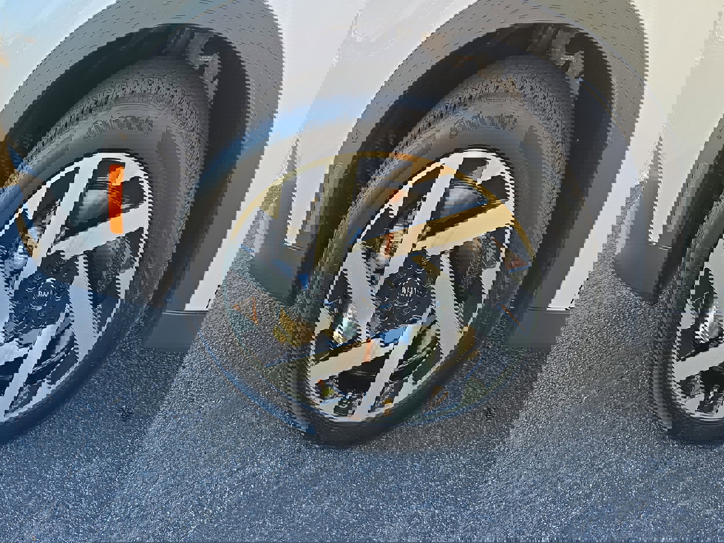 Certified 2025 MINI Cooper Countryman S w/ Comfort Package Max image 9