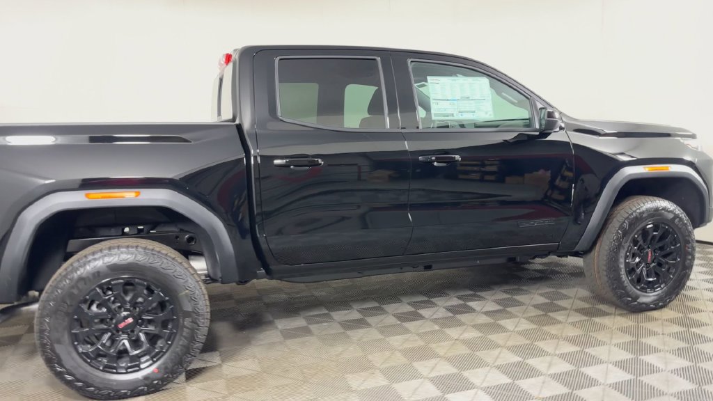 New 2026 GMC Canyon Elevation w/ Convenience Package AWD/4WD image 11