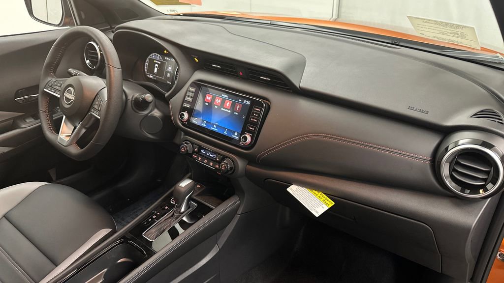Used 2024 Nissan Kicks SR w/ SR Premium Package FWD image 22