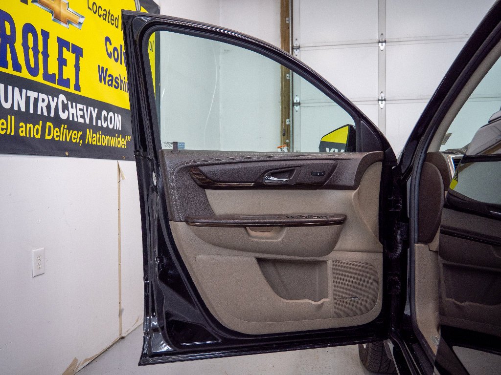 Used 2016 GMC Acadia Denali image 10