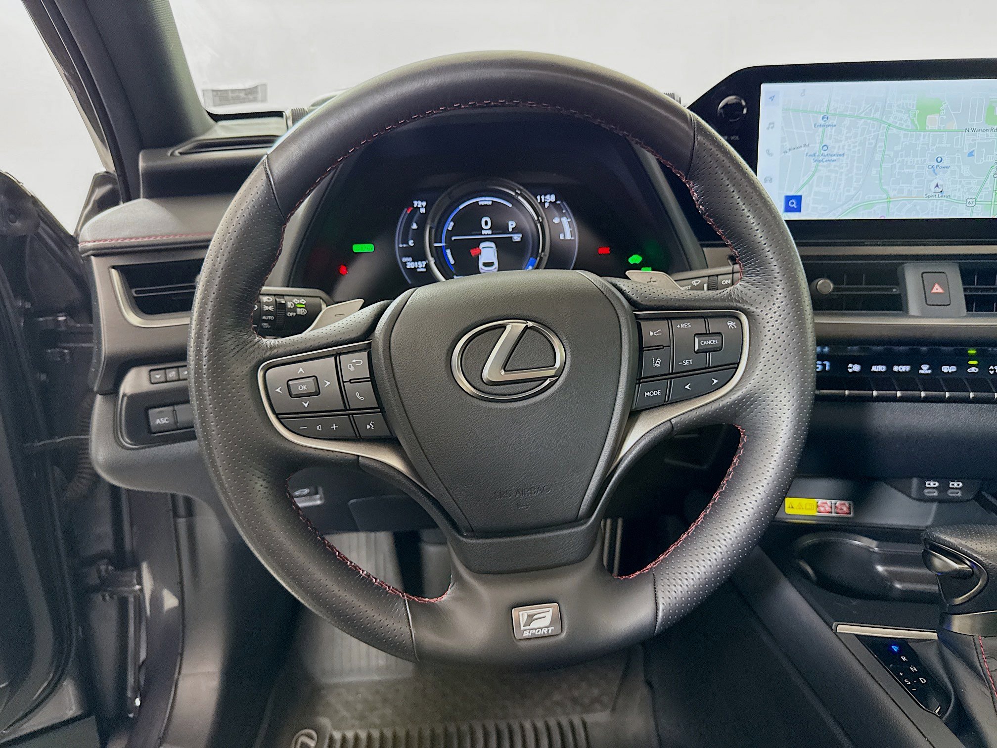 Used 2023 Lexus UX 250h F Sport image 12