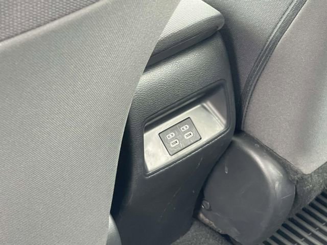 Used 2024 Toyota Corolla LE image 9