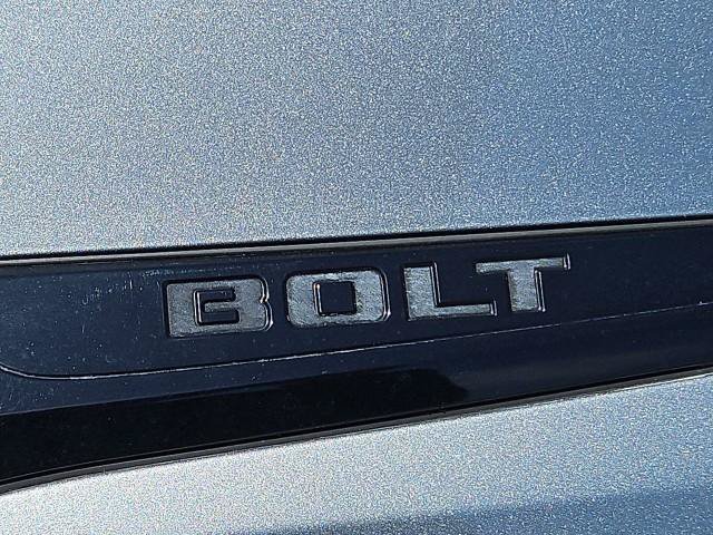 New 2027 Chevrolet Bolt LT w/ Comfort Package FWD image 30