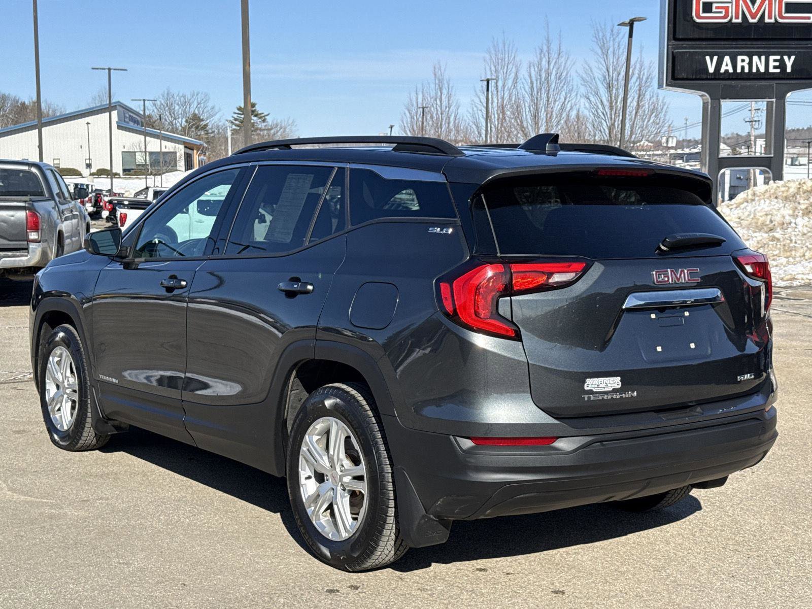 Used 2018 GMC Terrain SLE w/ Driver Convenience Package image 7