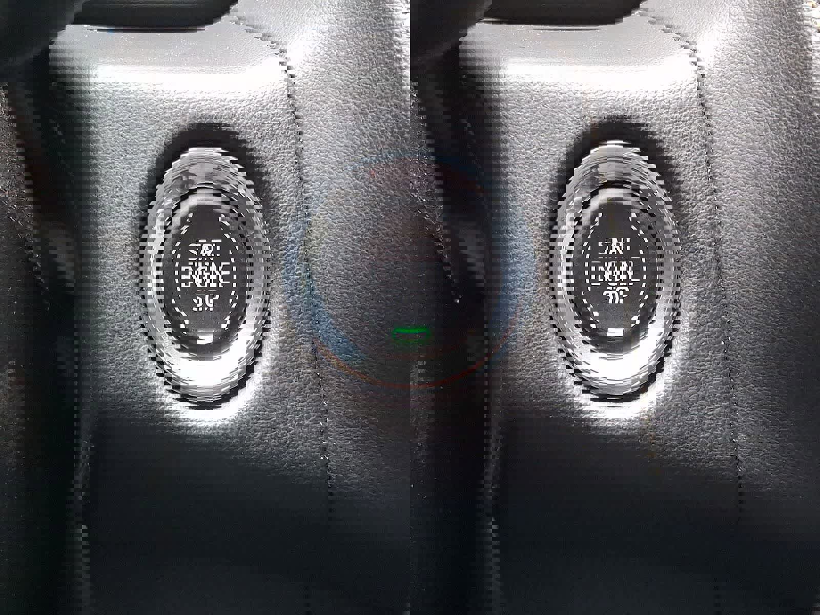 Used 2023 Chevrolet Suburban Premier AWD/4WD image 22