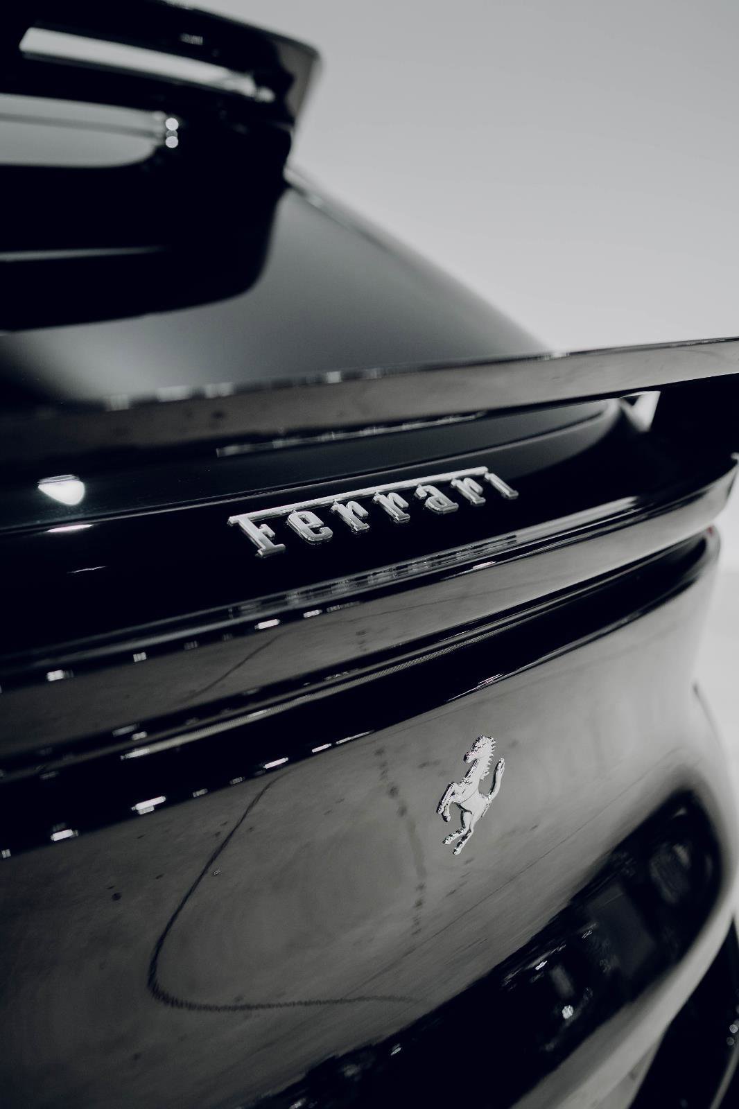 Used 2025 Ferrari Purosangue image 10