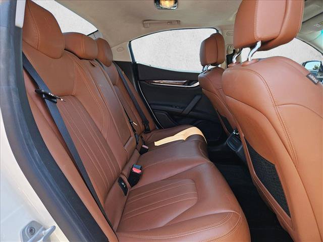 Used 2015 Maserati Ghibli S Q4 AWD/4WD image 20