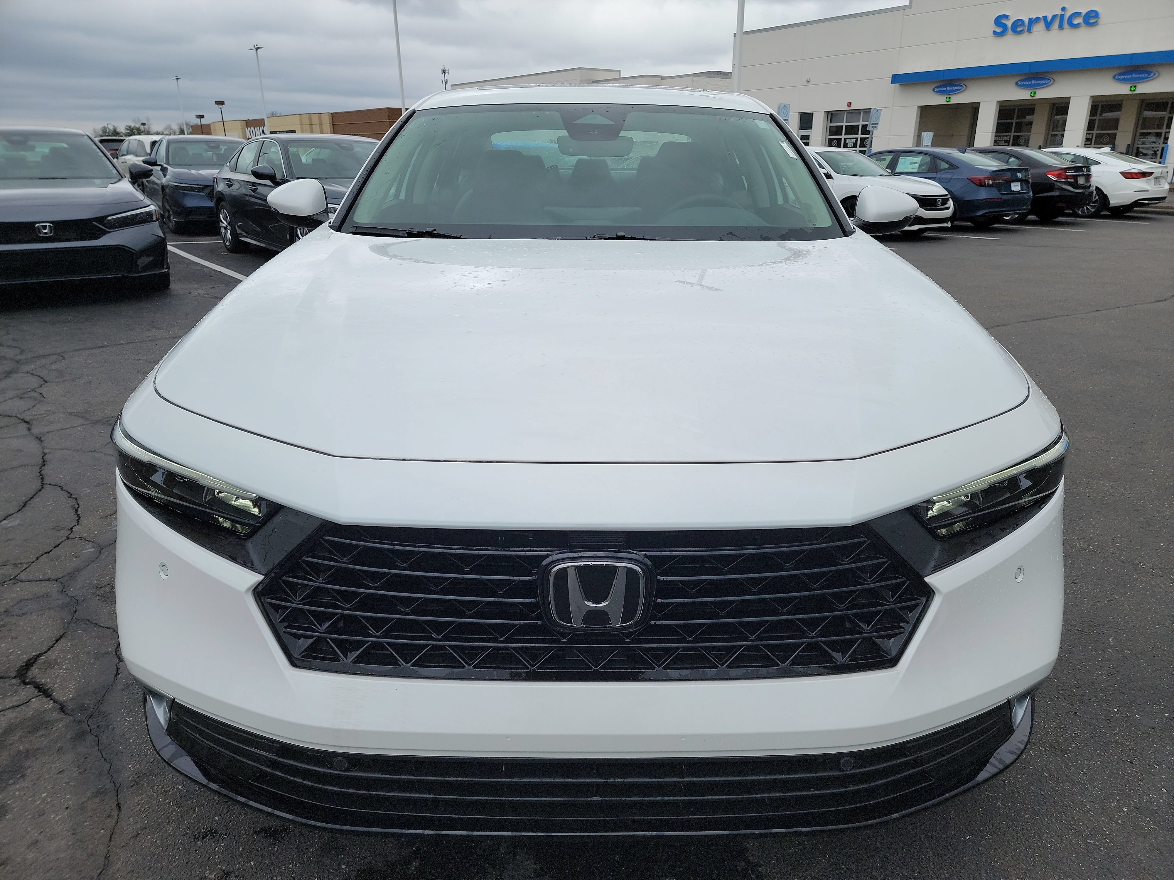 New 2026 Honda Accord Touring image 2