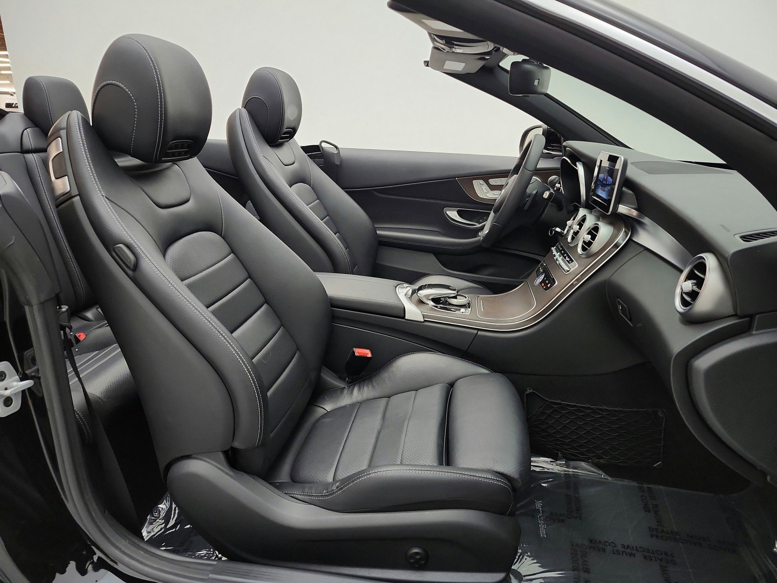 Used 2018 Mercedes-Benz C 300 Cabriolet image 15