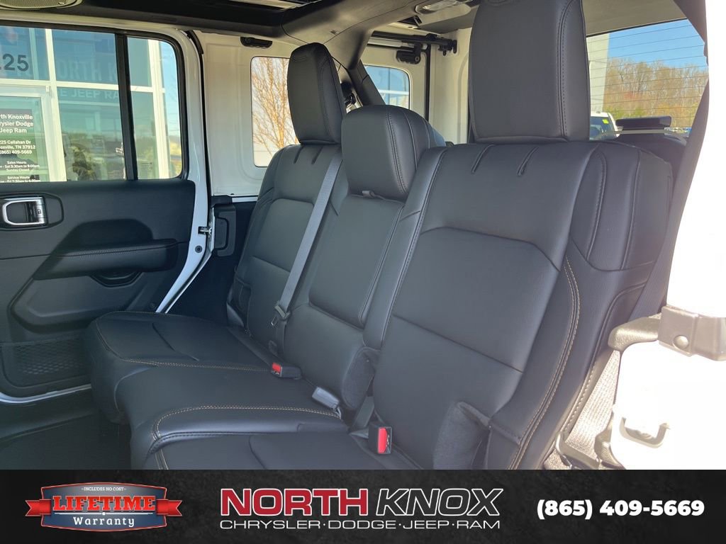 New 2026 Jeep Wrangler Unlimited Sahara image 15