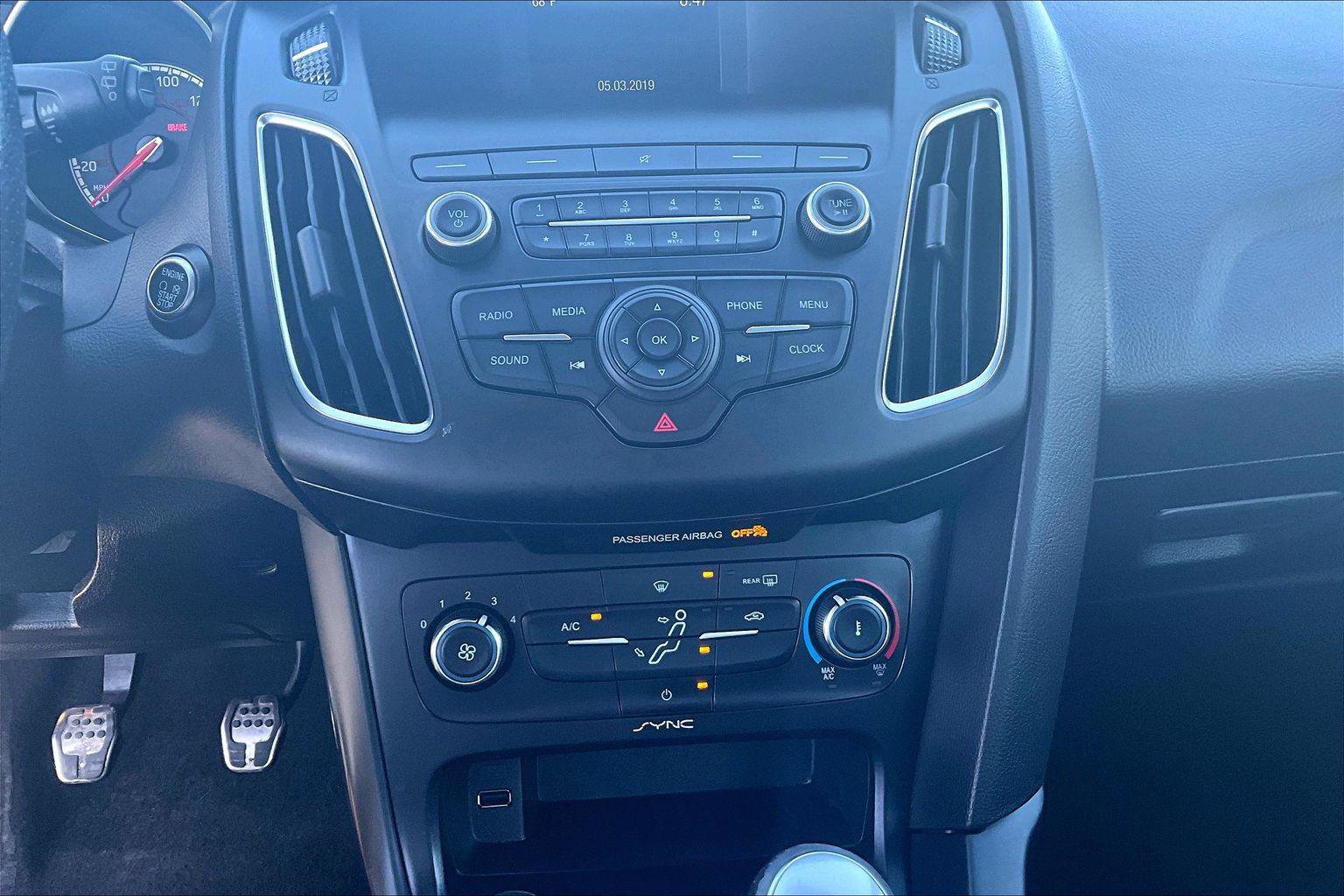 Used 2018 Ford Focus ST FWD image 30