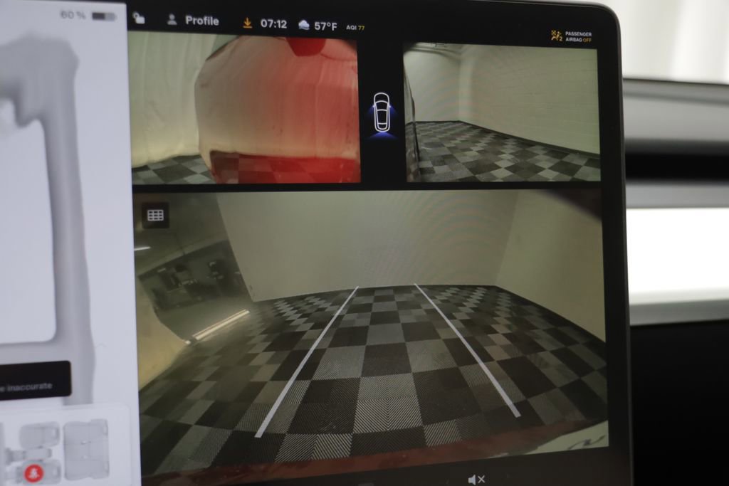 Used 2024 Tesla Model Y Performance AWD/4WD image 10