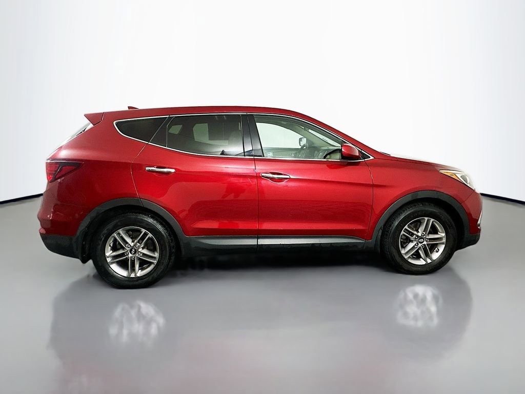 Used 2017 Hyundai Santa Fe Sport FWD image 8