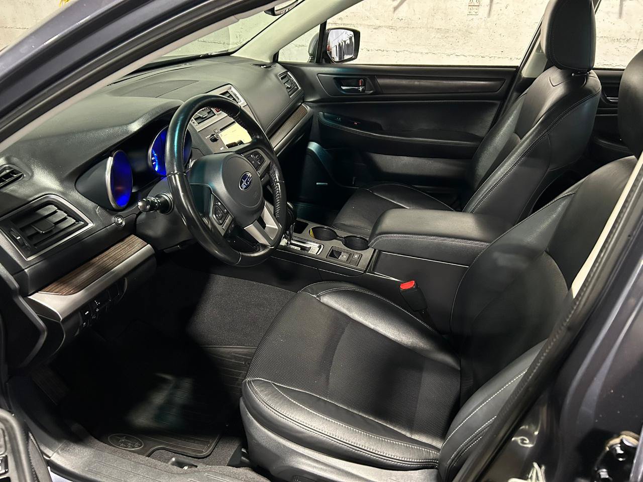 Used 2016 Subaru Legacy 2.5i Limited AWD/4WD image 9