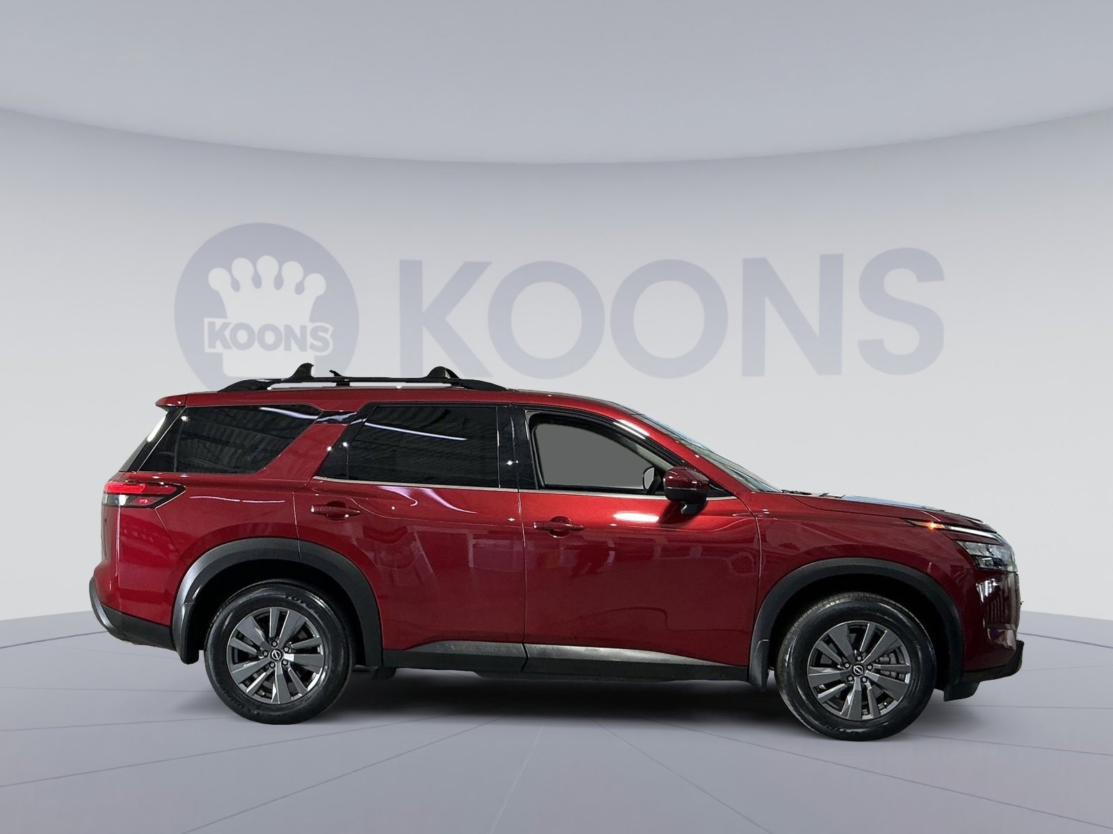 Used 2023 Nissan Pathfinder SV image 17