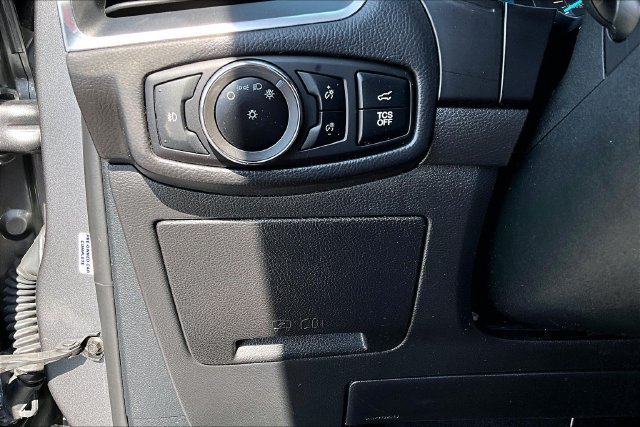 Used 2024 Ford Edge Titanium AWD/4WD image 15
