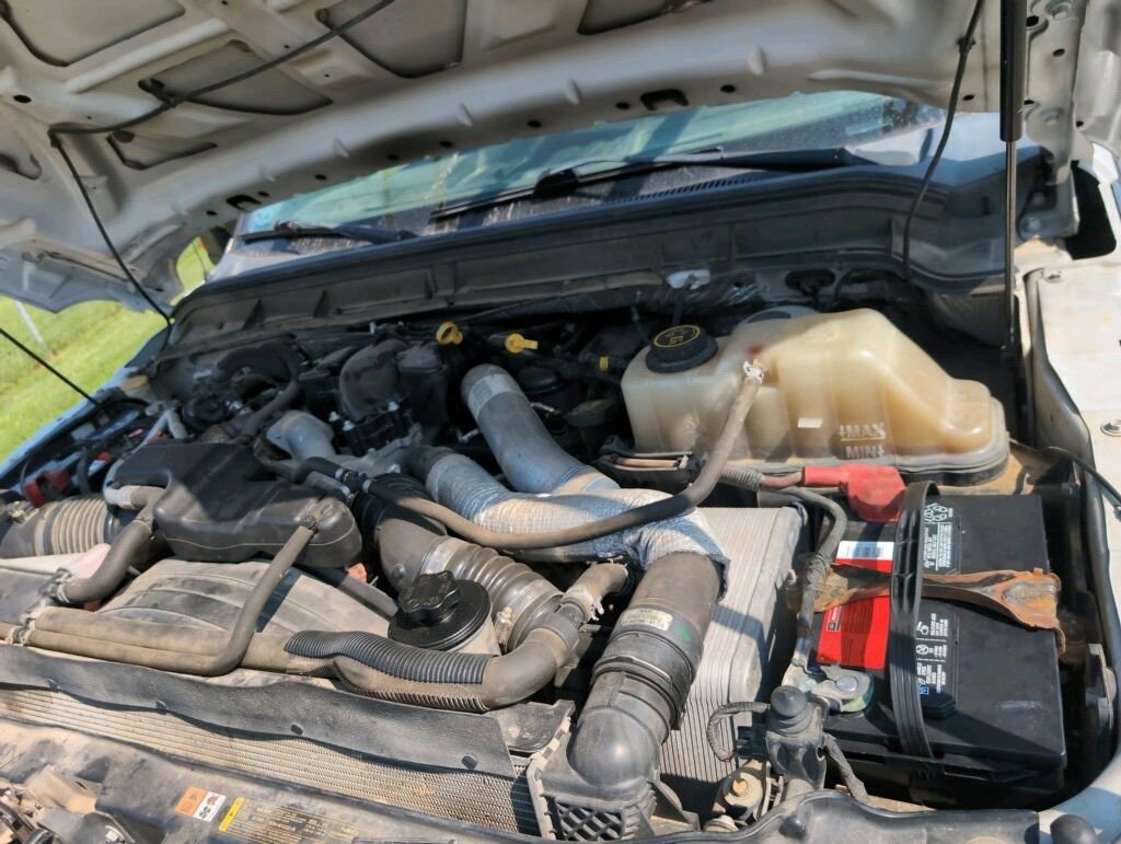 Used 2016 Ford F450 XLT w/ Ambulance Prep Package image 14