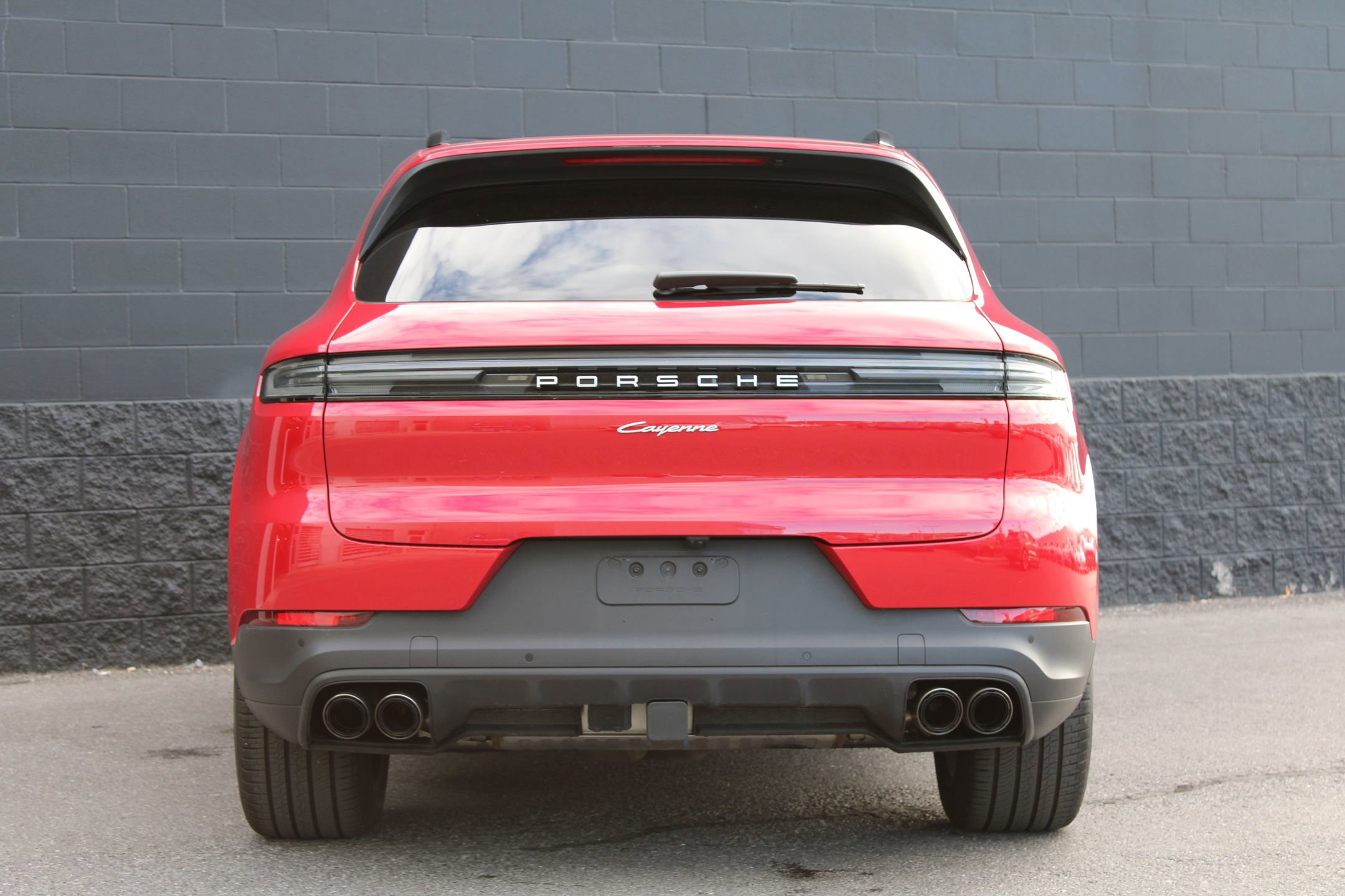 Certified 2024 Porsche Cayenne image 11