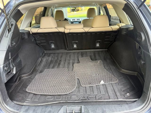 Used 2015 Subaru Outback 3.6R Limited AWD/4WD image 29
