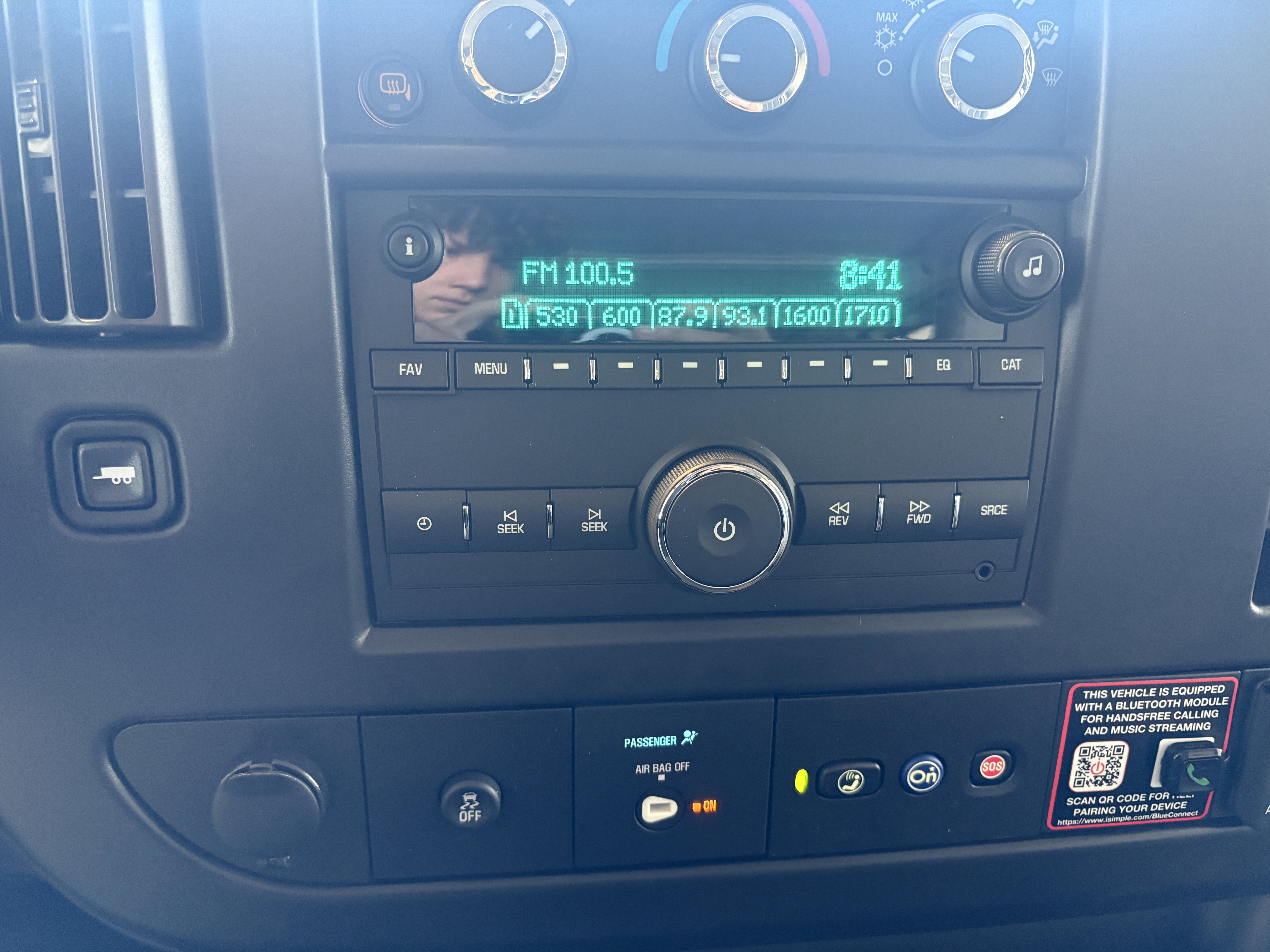 New 2025 Chevrolet Express 3500 Extended w/ Driver Convenience Package image 15