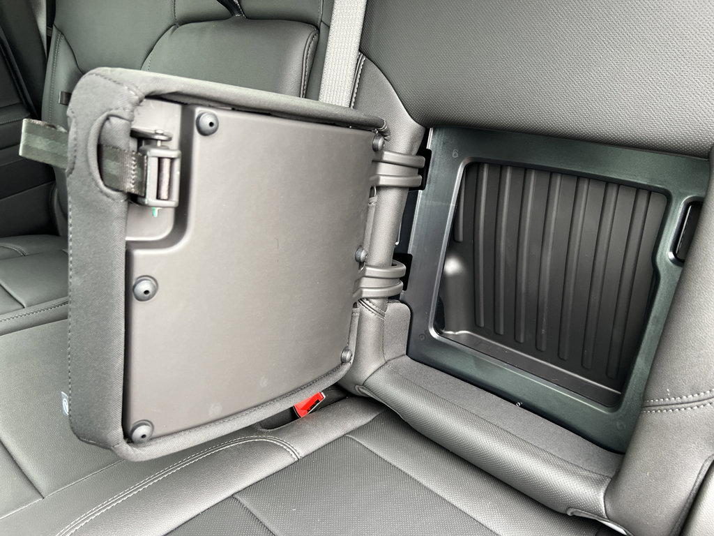 New 2025 GMC Sierra 3500 SLT w/ SLT Premium Package image 21