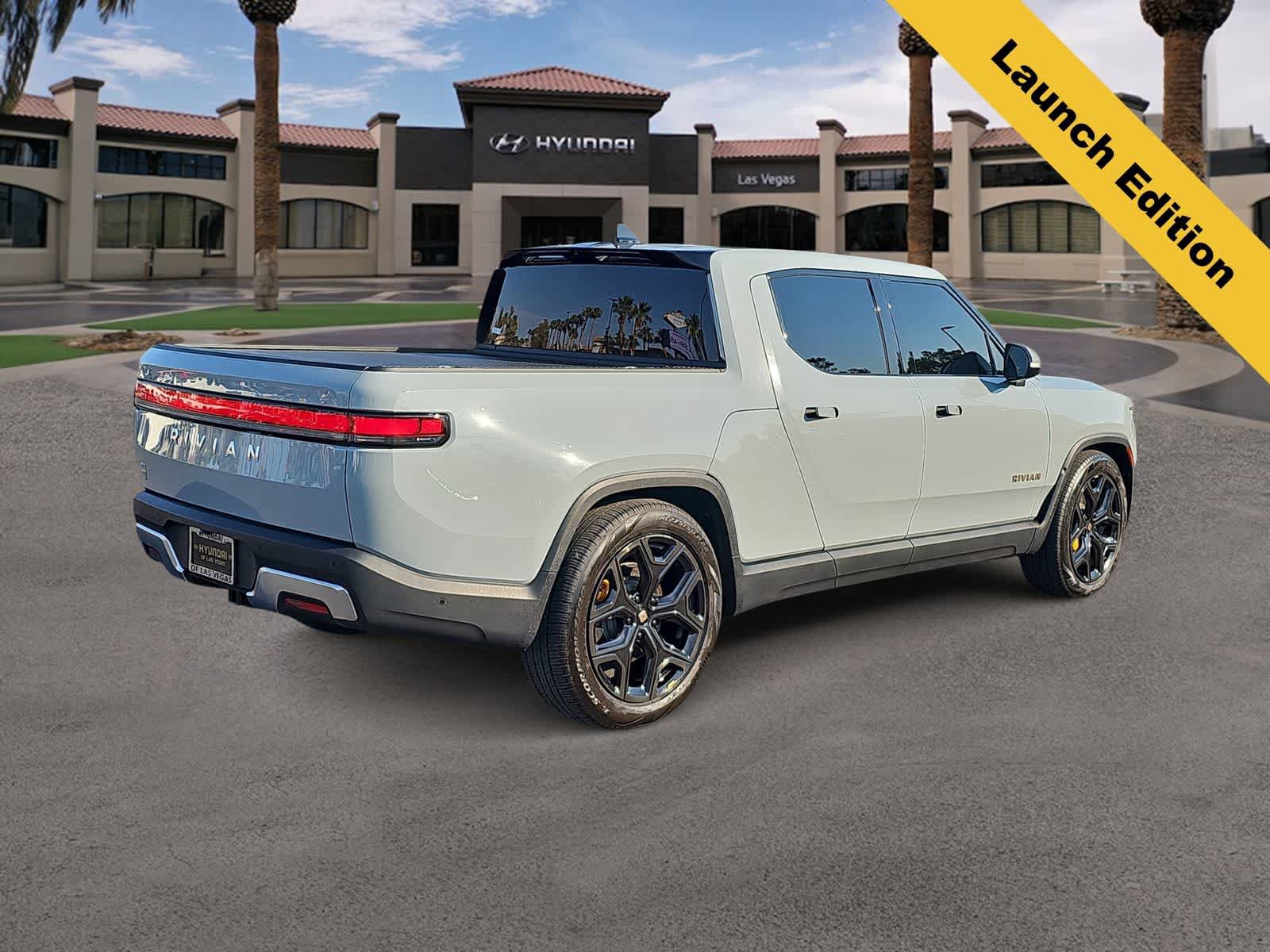 Used 2022 Rivian R1T Launch Edition AWD/4WD image 8
