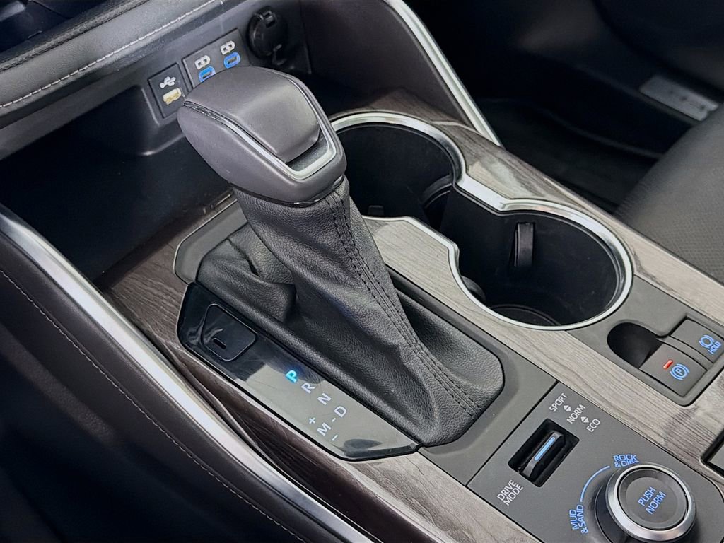 Used 2022 Toyota Highlander Limited image 20