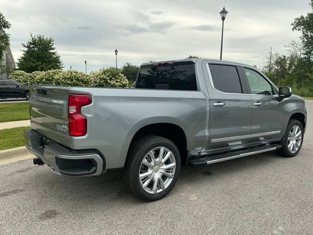 Used 2026 Chevrolet Silverado 1500 High Country w/ High Country Premium Package AWD/4WD image 6